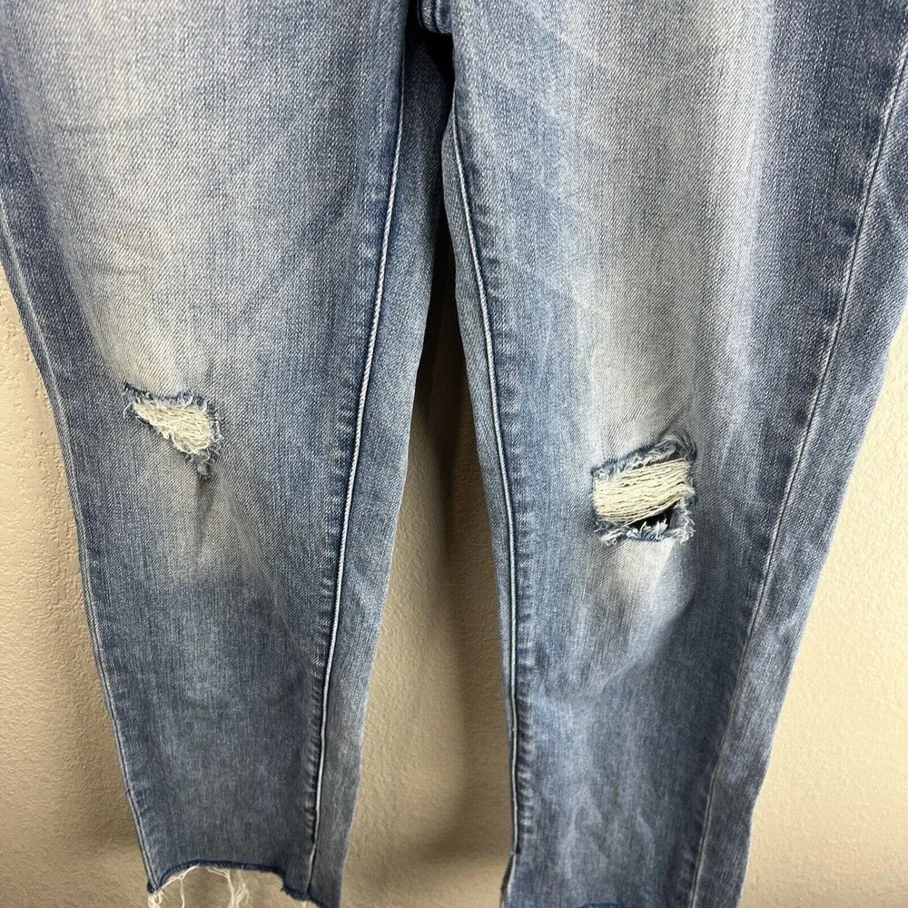 Habitual Jeans Women 26‎ Light Wash Distressed Pace Denim Straight Leg